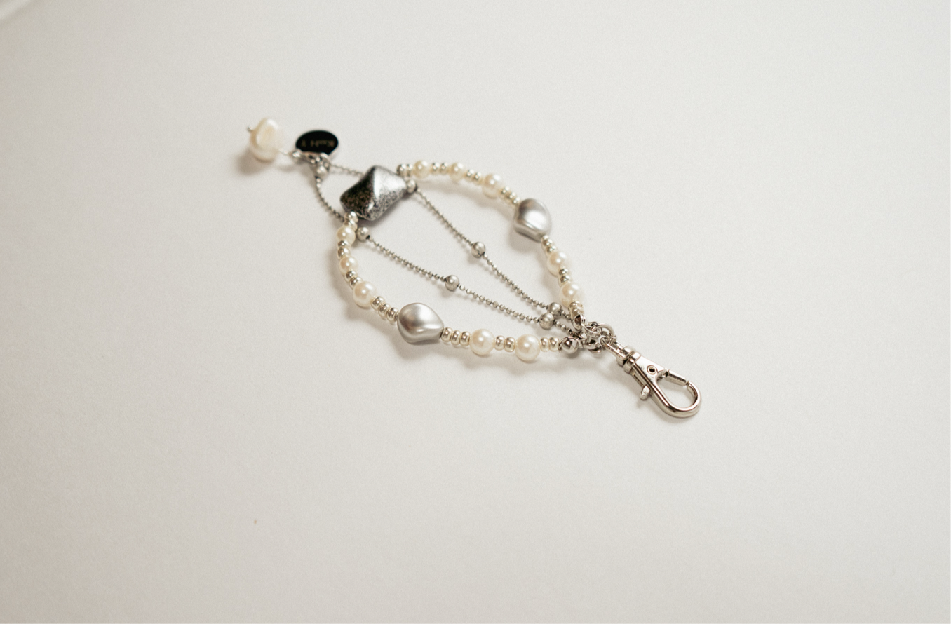 Italian glass and twin pearl strap