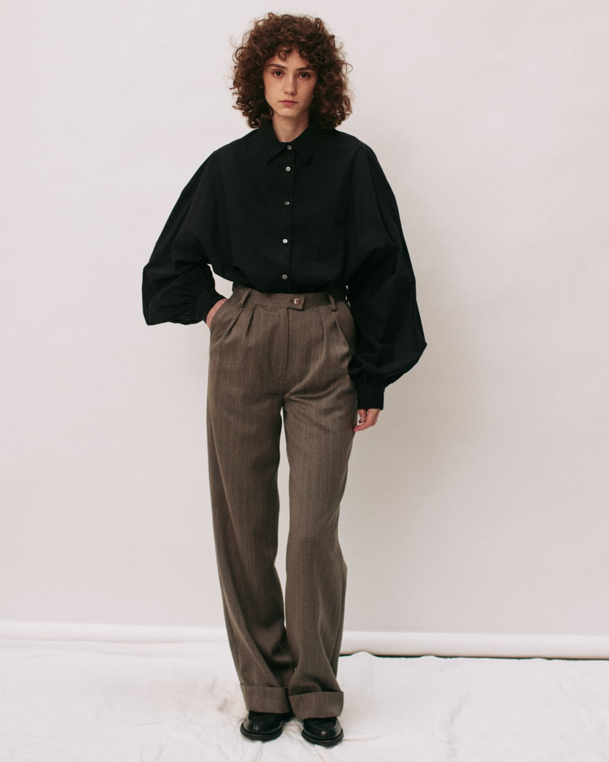 【PRE ORDER】Volume puff sleeve blouse