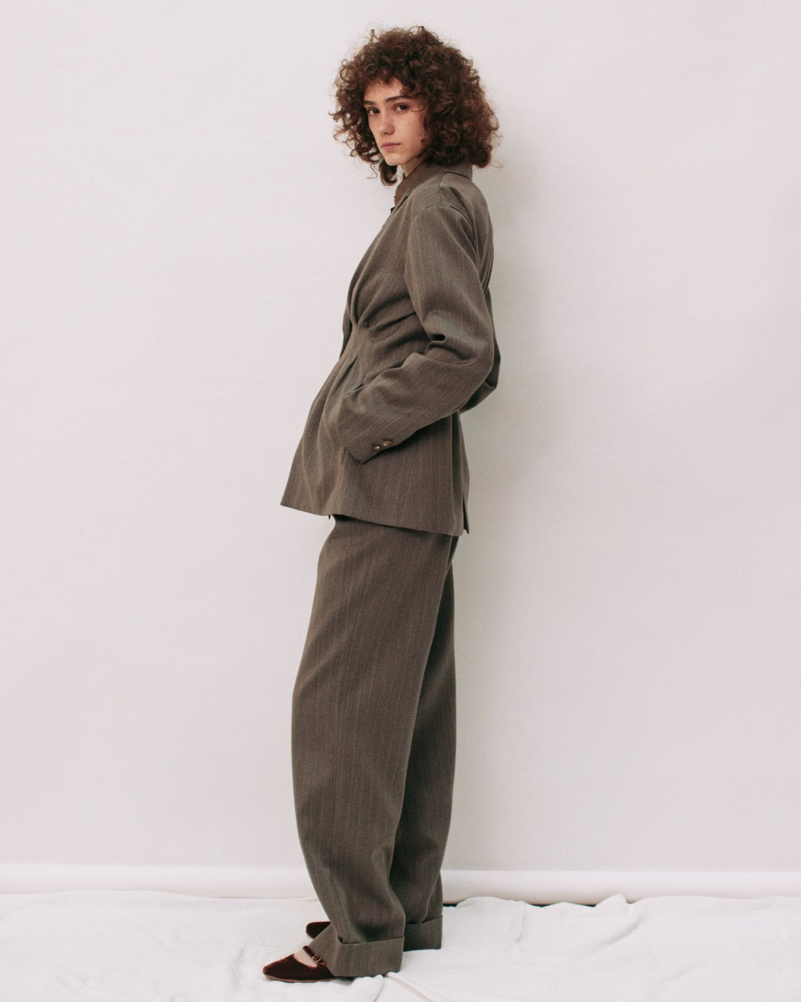 【PRE ORDER】Double-breasted tailored tuck jacket (Wool)