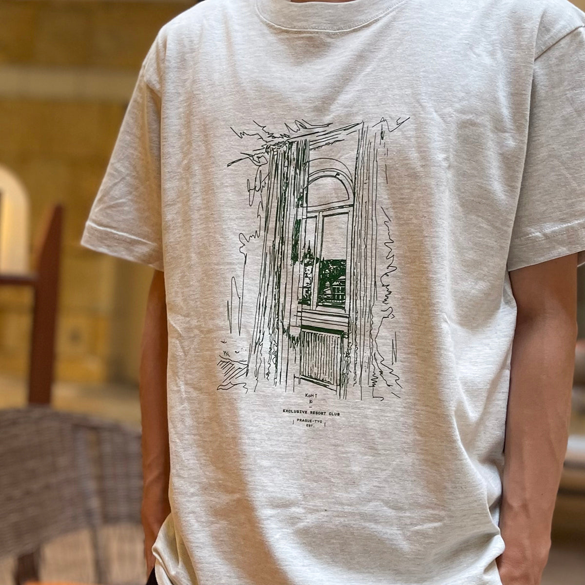 Morning window print T-shirt