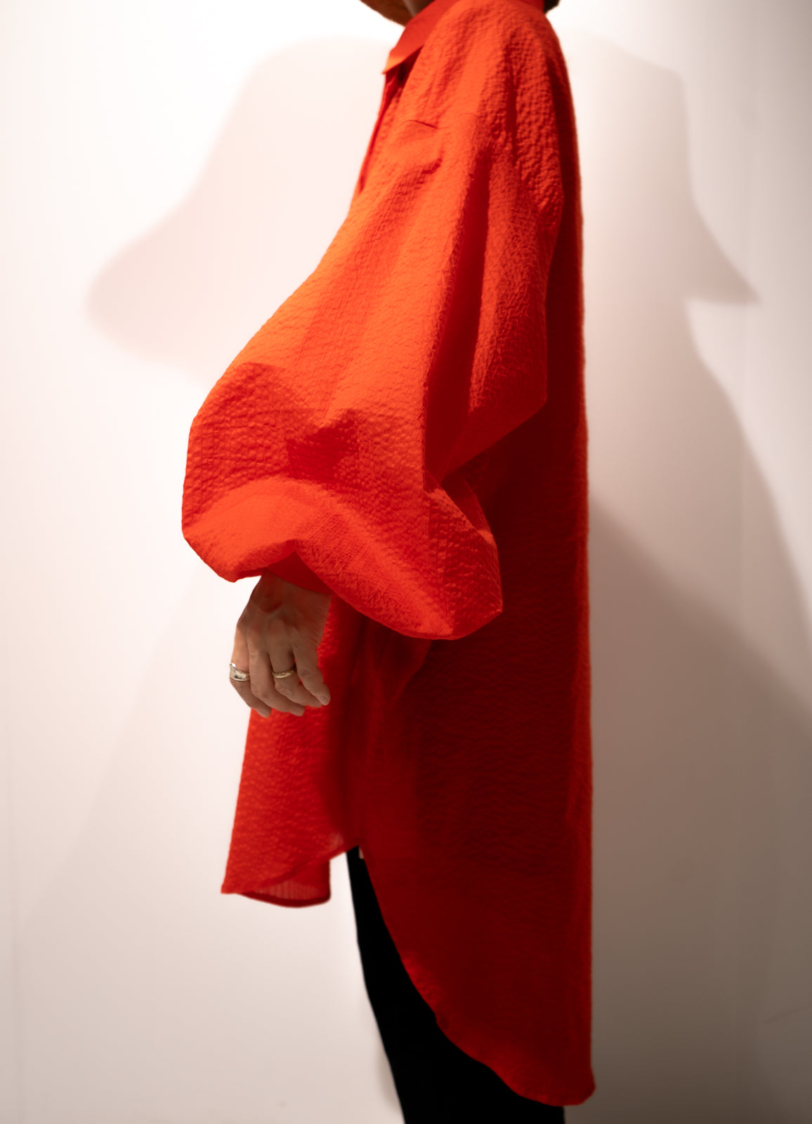 Extra volume puff sleeve blouse (Seersucker)