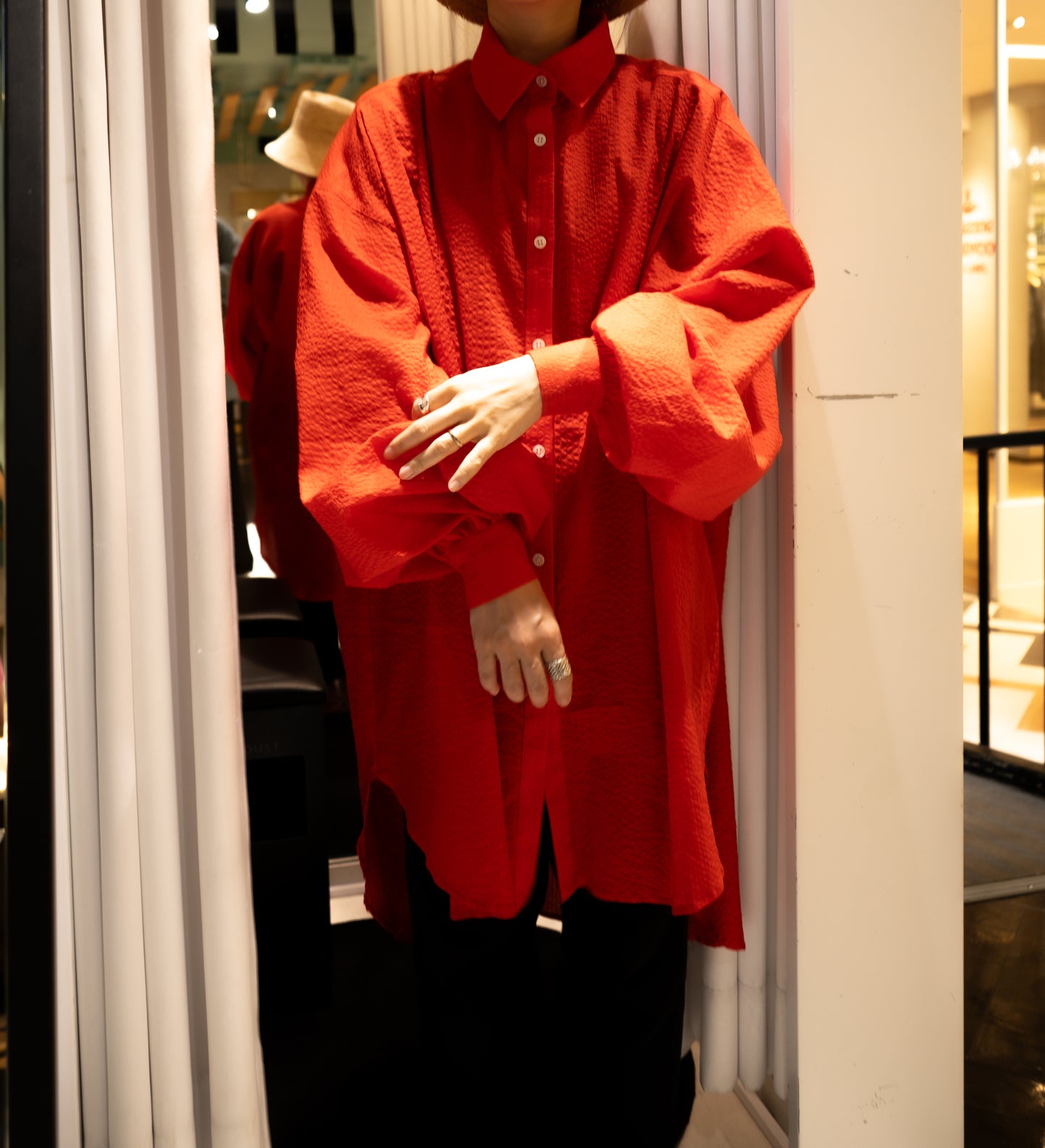 Extra volume puff sleeve blouse (Seersucker)