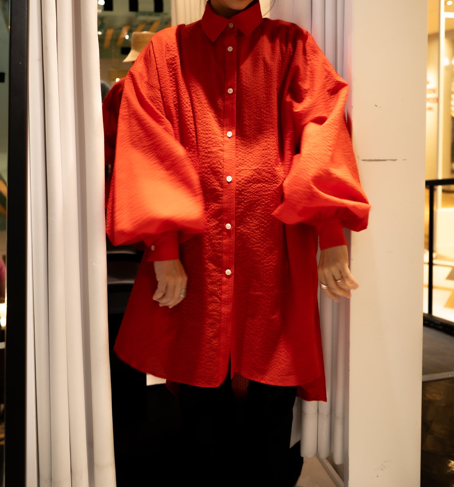 Extra volume puff sleeve blouse (Seersucker)