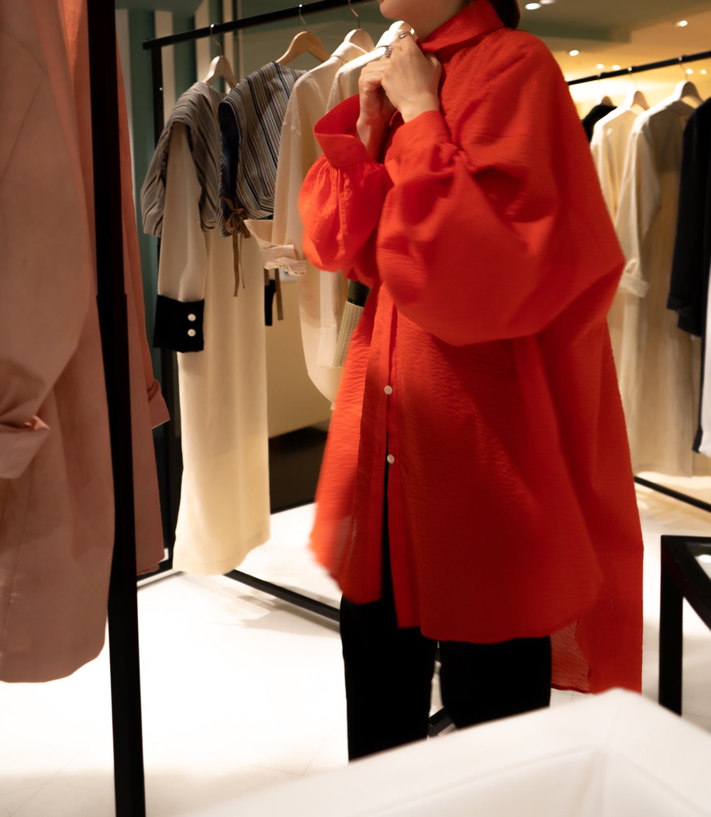 Extra volume puff sleeve blouse (Seersucker)