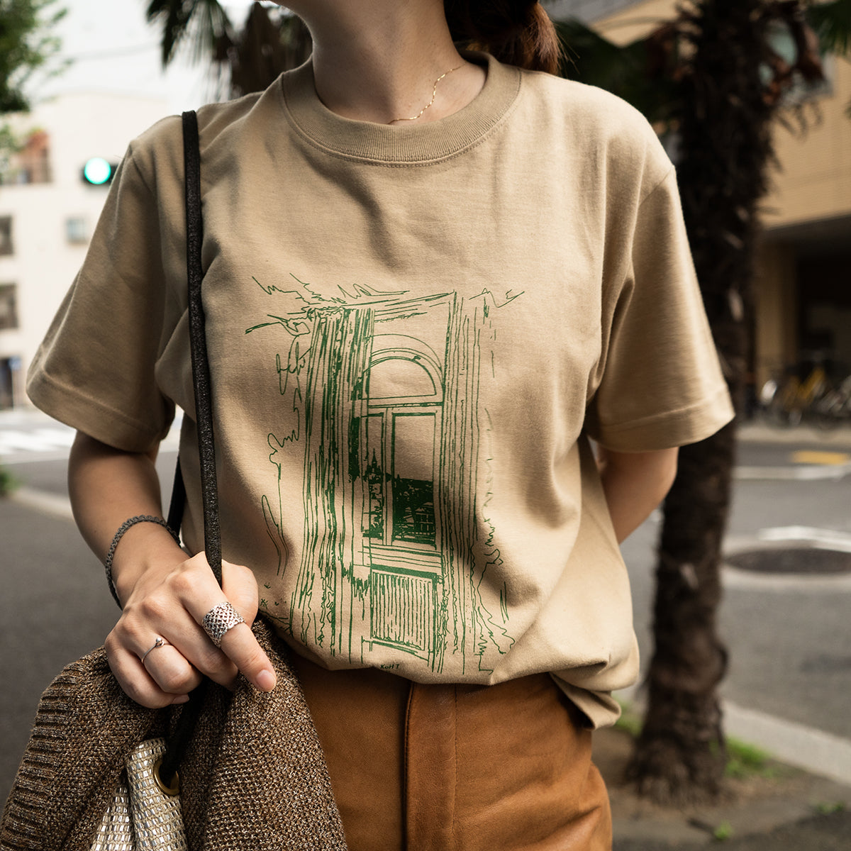 Morning window print T-shirt