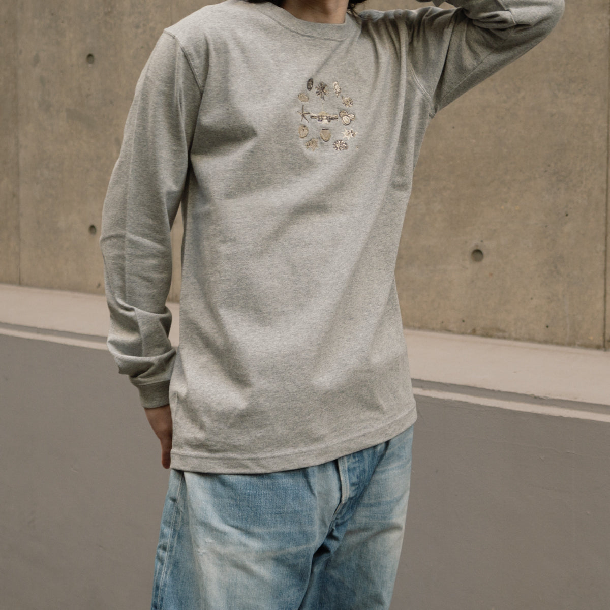 Resort Embroidery Long Sleeve T-Shirt