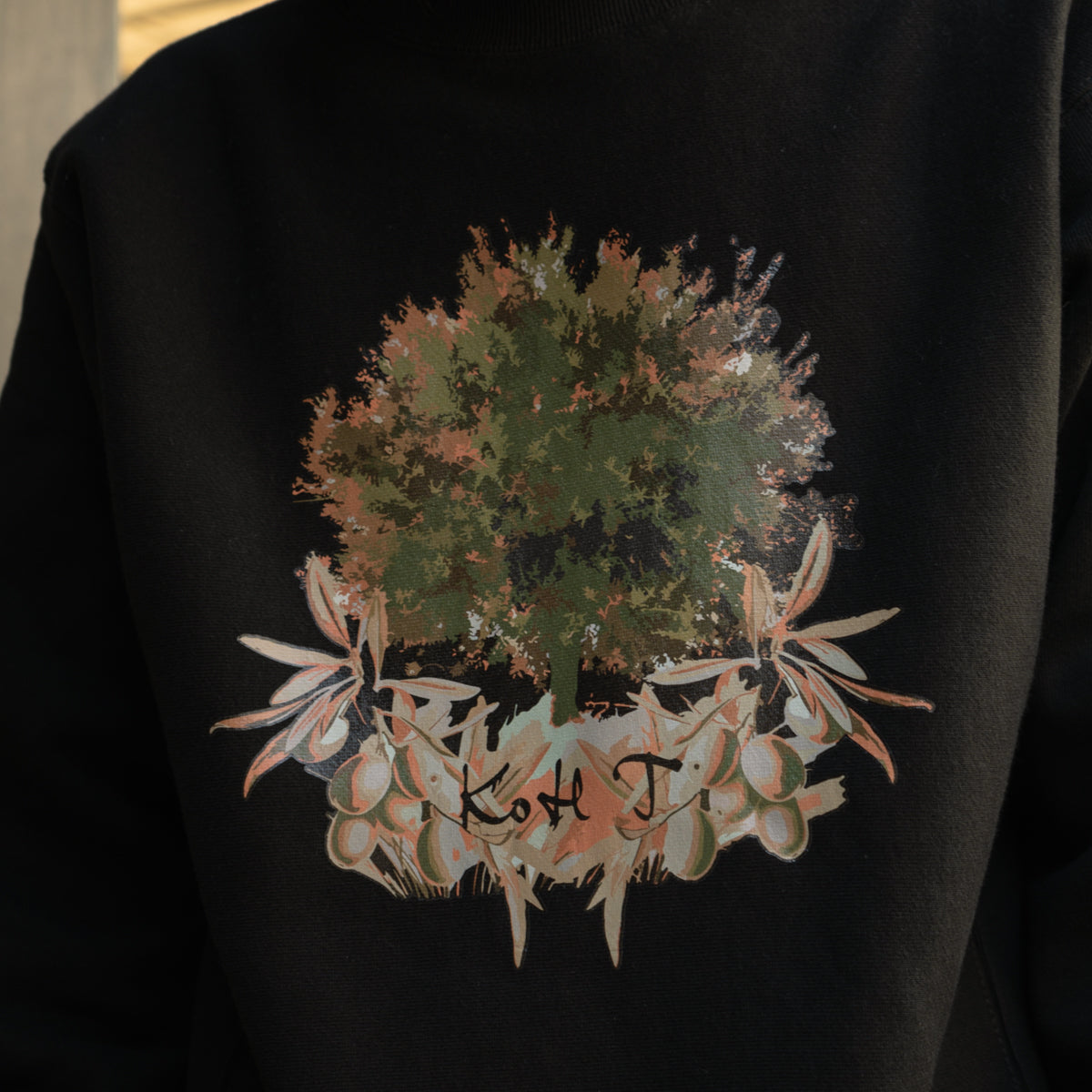 Olive tree print sweatshirt
