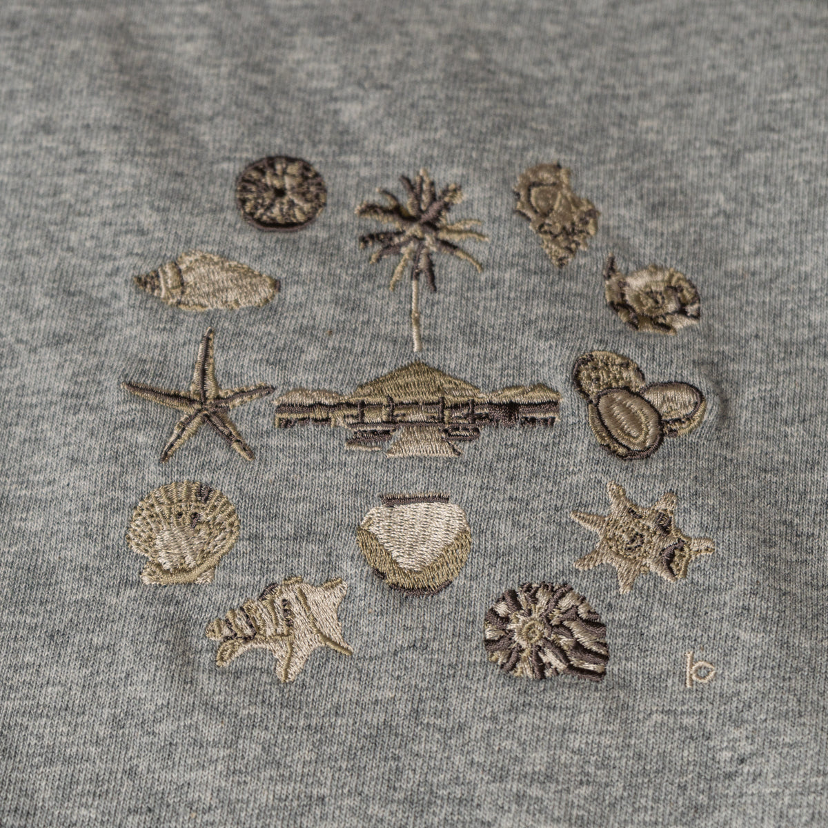 Resort Embroidery Long Sleeve T-Shirt