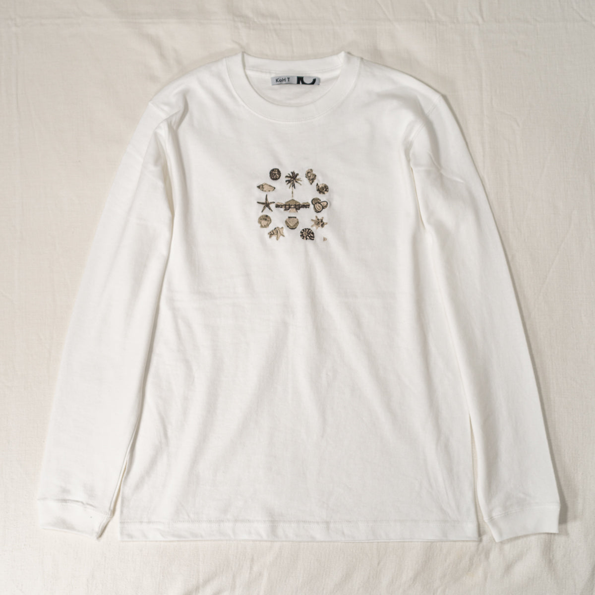 Resort Embroidery Long Sleeve T-Shirt
