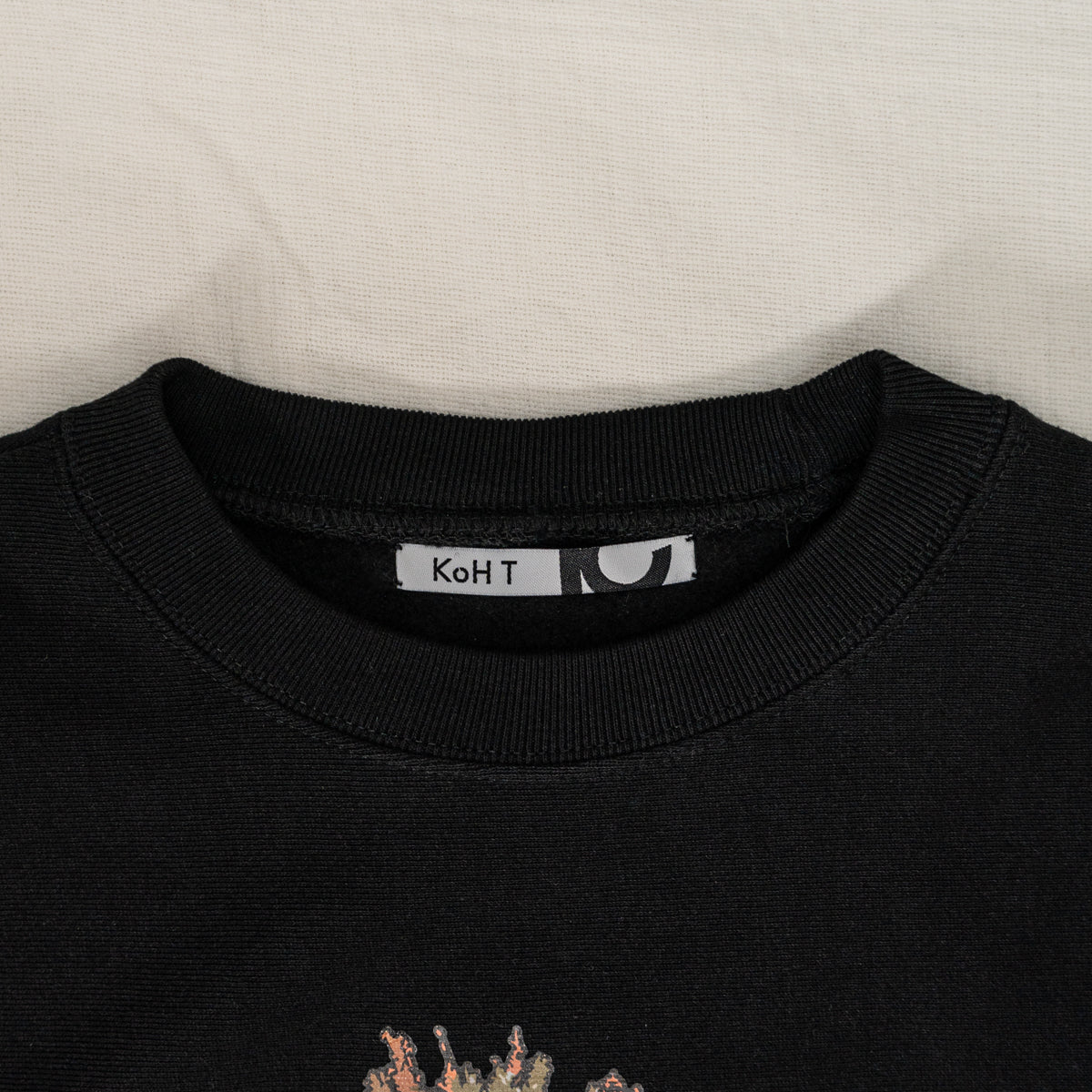 Olive tree print sweatshirt