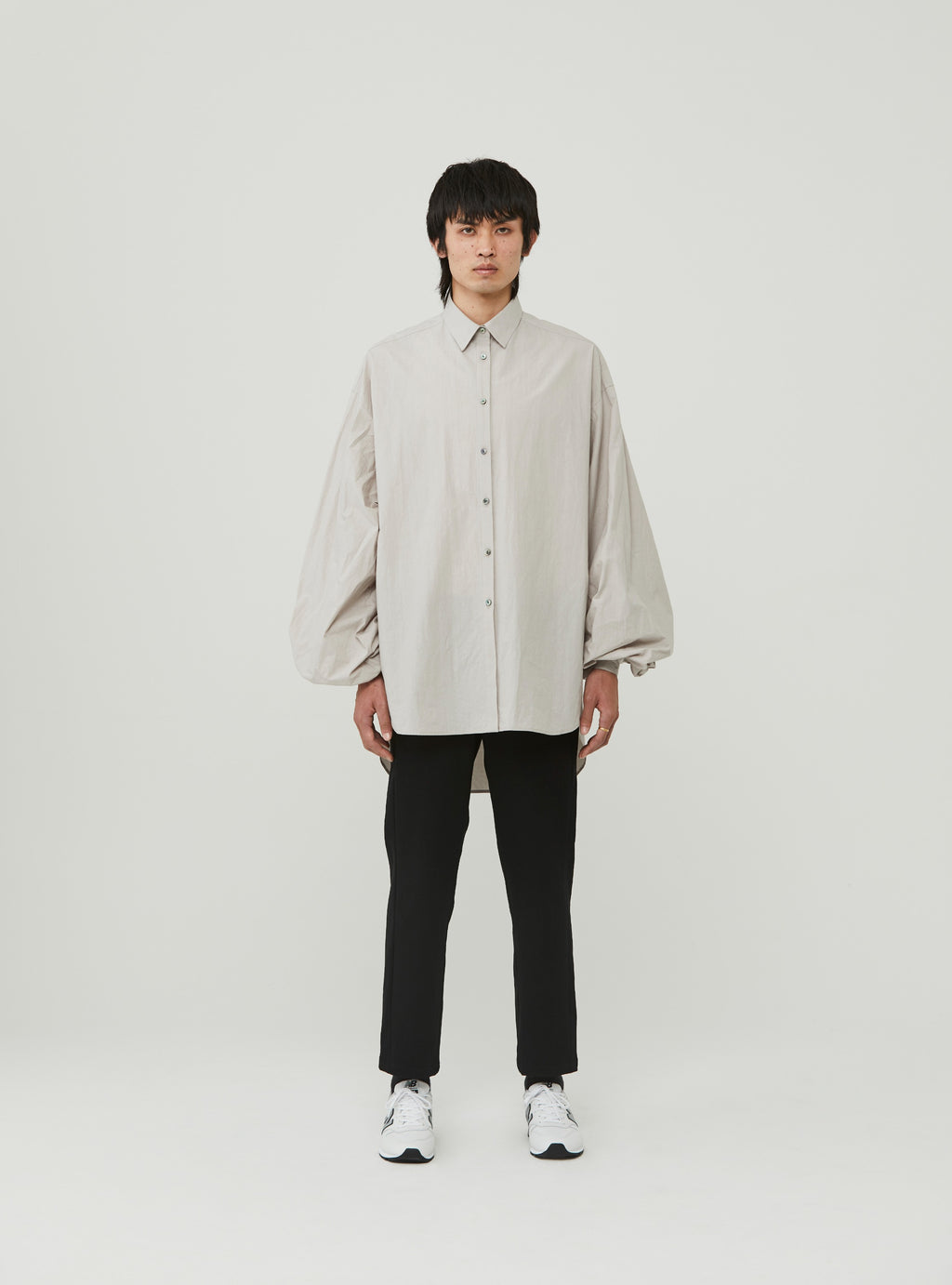 Extra volume puff sleeve blouse