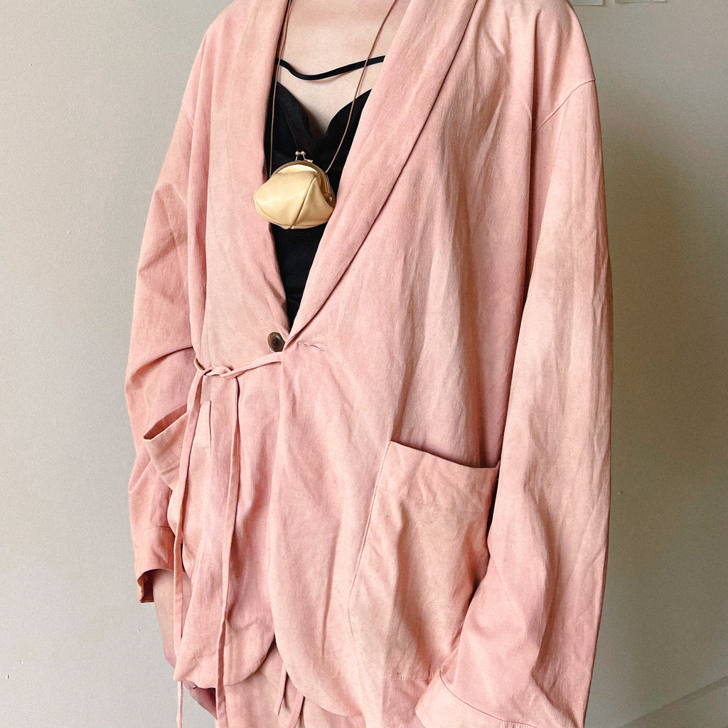 Relaxed front tie jacket