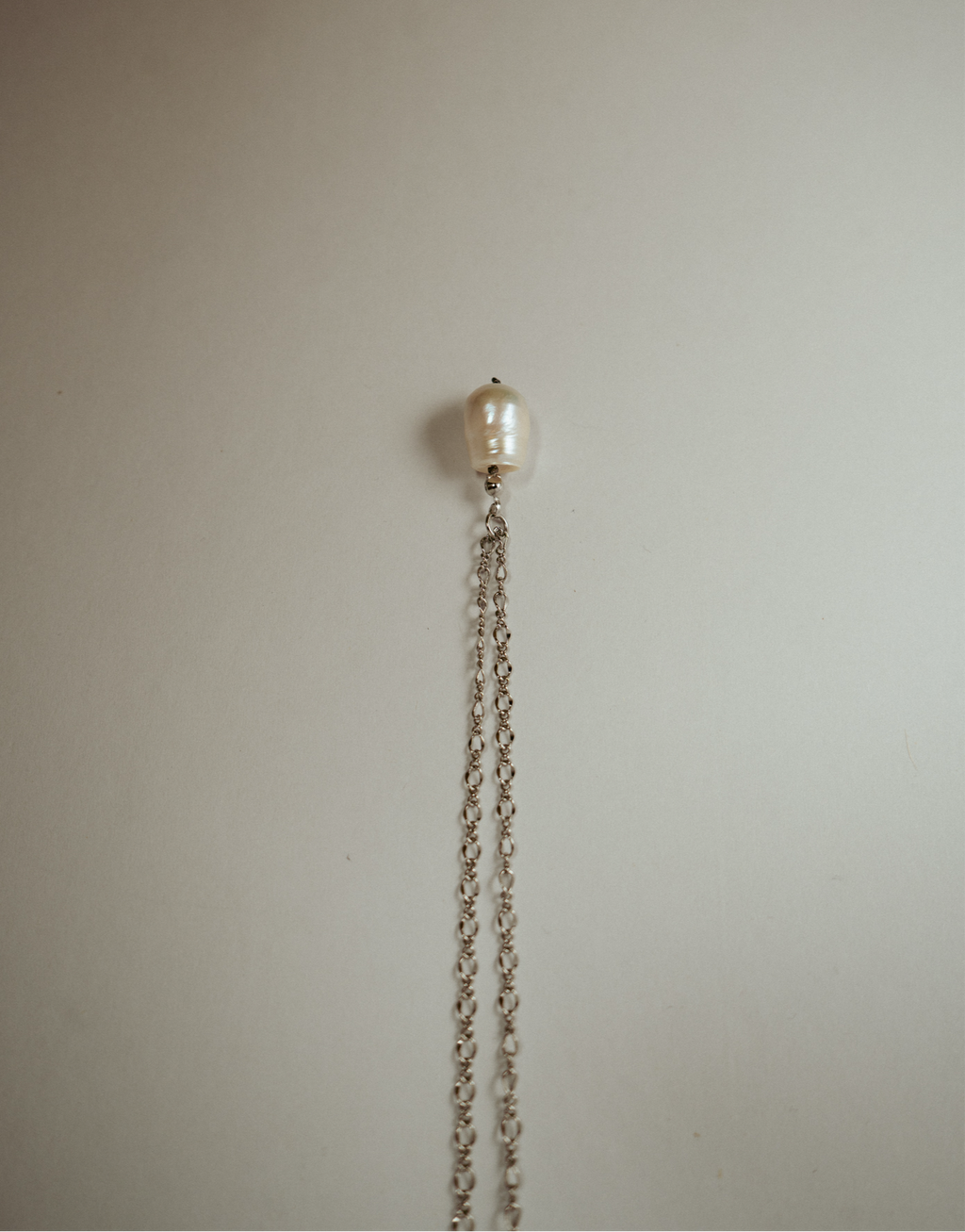 Twin pearl chain necklace