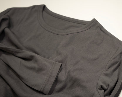 SKIN DEMANDS L/S TEE -WOMEN'S