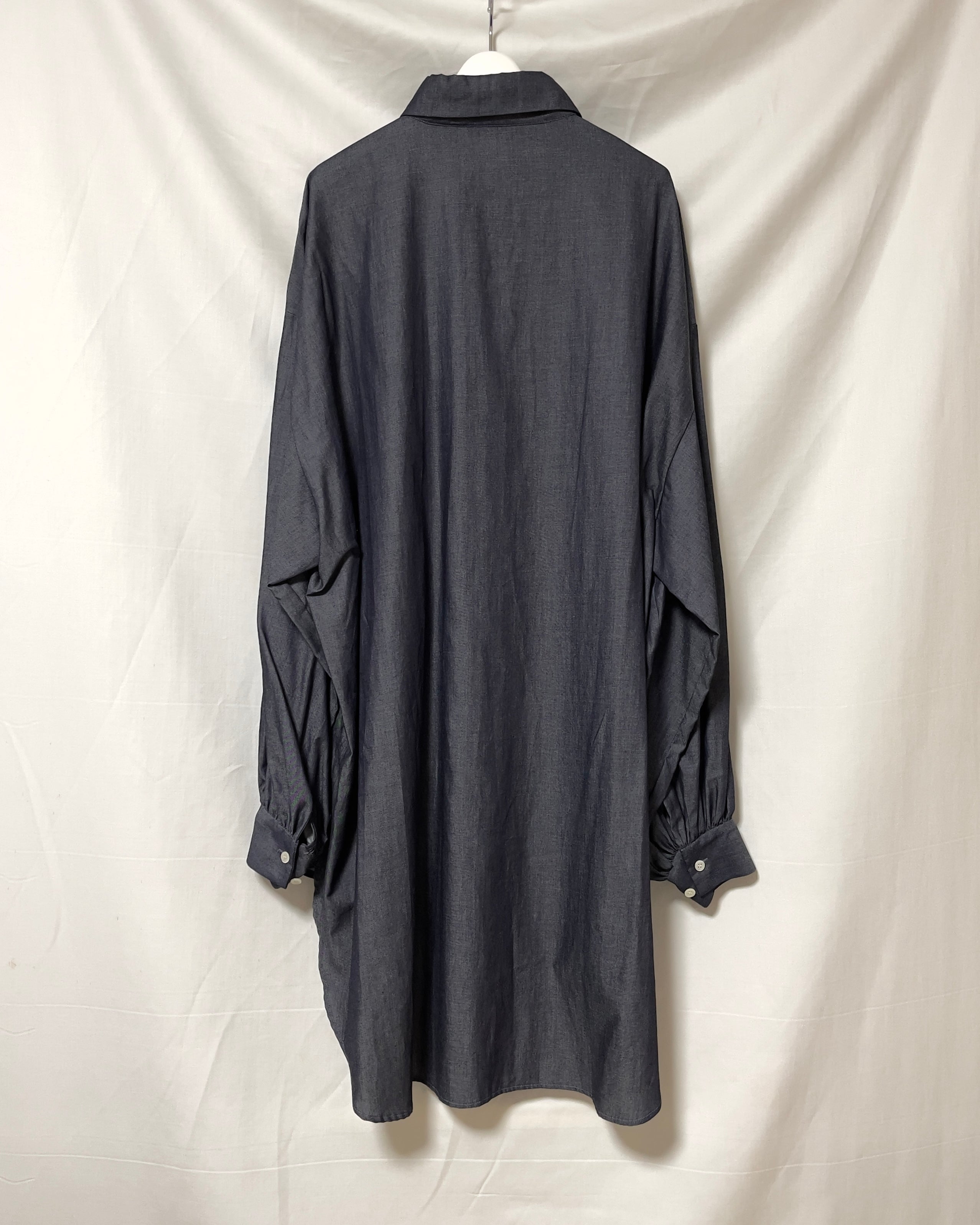 Extra volume puff sleeve blouse (twin pearl)