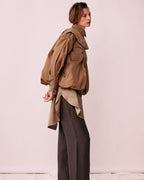 ベージュ ブルゾン レディース コーディネート