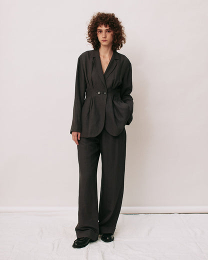 [PRE ORDER] Double-tuck wide trousers