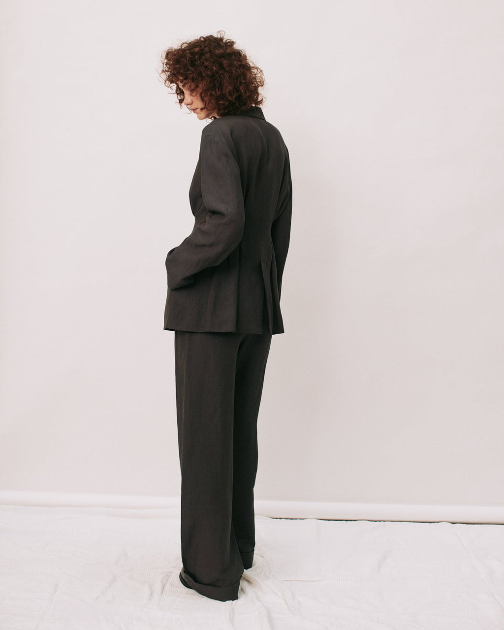 Double-breasted tailored tuck jacket