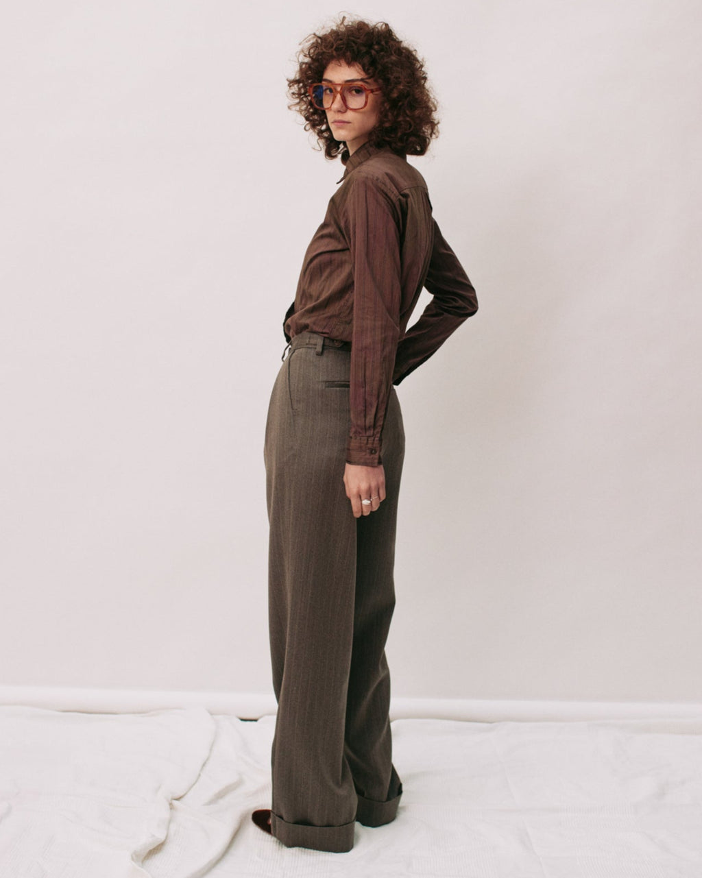 【PRE ORDER】Double-tuck wide trousers (wool)