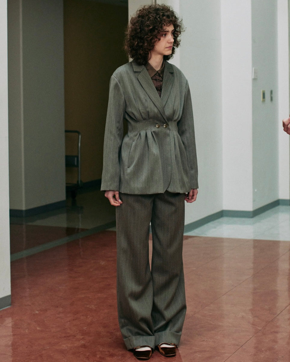 【PRE ORDER】Double-tuck wide trousers (wool)