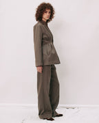 【PRE ORDER】Double-tuck wide trousers (wool)