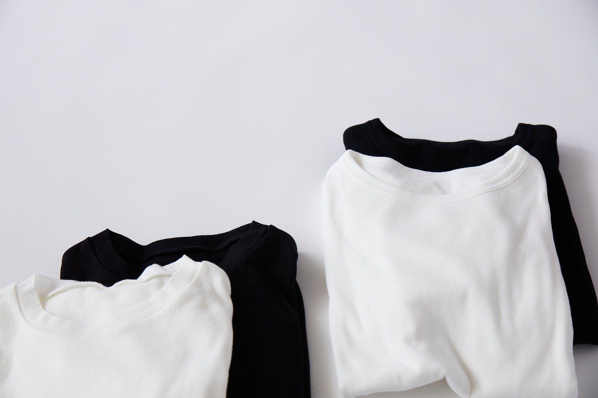 SKIN DEMANDS L/S TEE -WOMEN'S