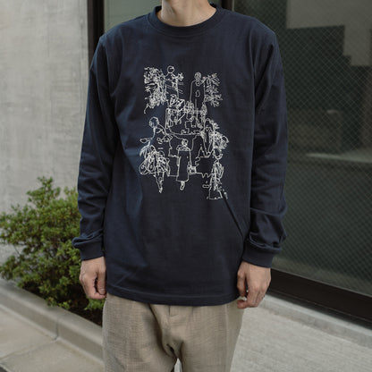 Nostalgic travel print long sleeve T-shirt