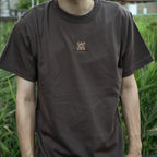 Travel door embroidered T-shirt